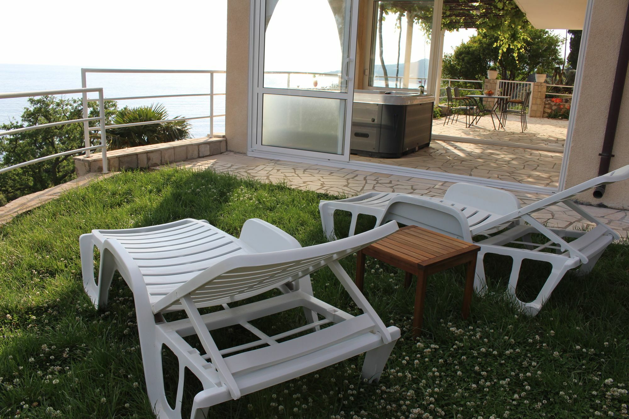 Apartments Lira Mlini Luaran gambar